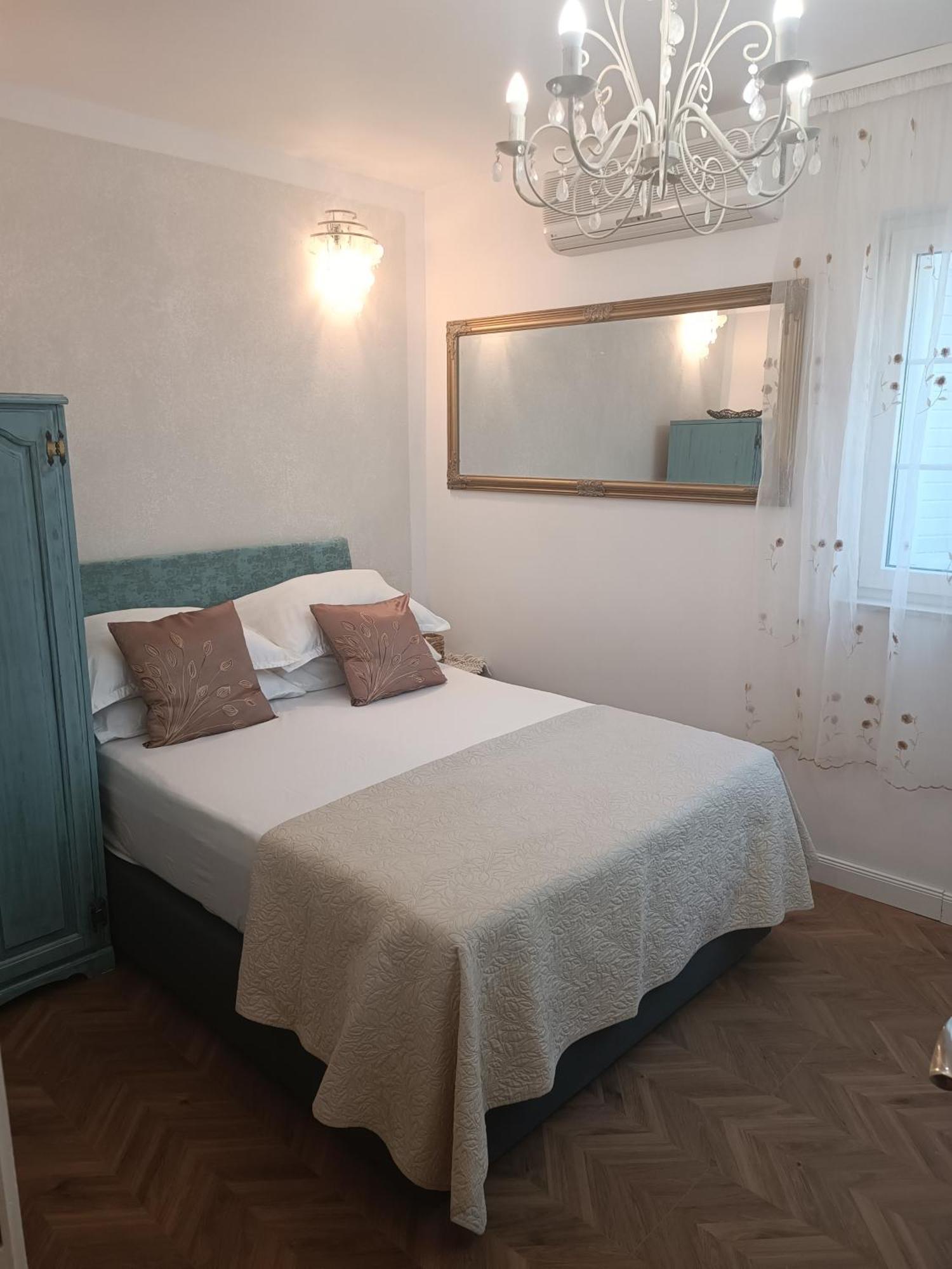 Apartment Golden Sunrise - 4 Ul.Petra Svacica11 Baška Voda Εξωτερικό φωτογραφία